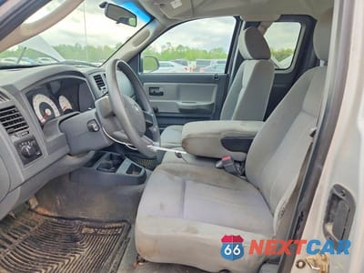 Zdjęcie 7 z 12 samochodu: 2006 DODGE DAKOTA ST VIN:1D7HE22K96S510963 - miniatura
