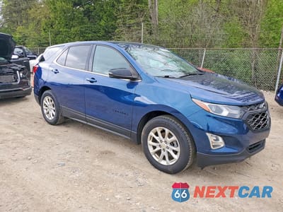 Czwarte zdjęcie samochodu z boku: 2019 CHEVROLET EQUINOX LT VIN:2GNAXKEV8K6271678 - miniatura