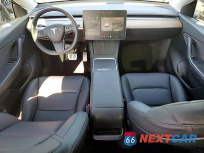 Zdjęcie 8 z 14 samochodu: 2022 TESLA MODEL Y VIN:7SAYGDEF7NF407781 - miniatura