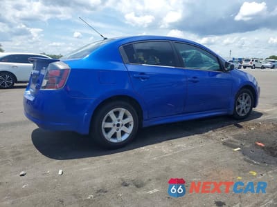 Trzecie zdjęcie samochodu z tyłu: 2012 NISSAN SENTRA 2.0 VIN:3N1AB6AP6CL782201 - miniatura
