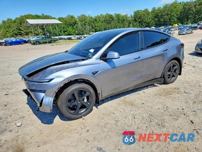 2026 TESLA MODEL Y 7SAYGDEE9TA597259 - główne zdjęcie licytacji z USA - miniatura