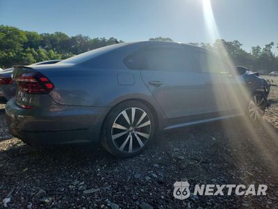 Trzecie zdjęcie samochodu z tyłu: 2018 VOLKSWAGEN PASSAT GT VIN:1VWJM7A39JC040973 - miniatura