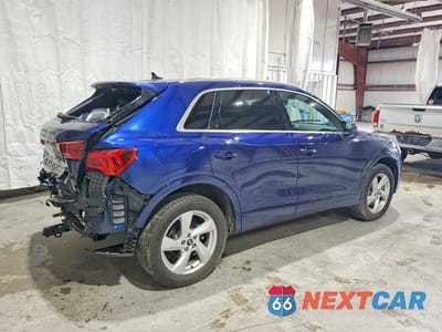 Trzecie zdjęcie samochodu z tyłu: 2021 AUDI Q3 PREMIUM 40 VIN:WA1AUCF34M1102892 - miniatura