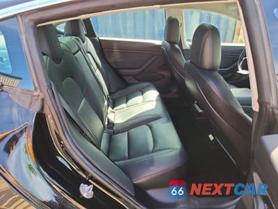 Zdjęcie 10 z 13 samochodu: 2019 TESLA MODEL 3 VIN:5YJ3E1EA2KF189972 - miniatura
