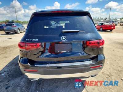 Zdjęcie 6 z 12 samochodu: 2021 MERCEDES-BENZ GLB 250 VIN:W1N4M4GB7MW098654 - miniatura