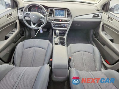 Zdjęcie 8 z 13 samochodu: 2018 HYUNDAI SONATA SEL VIN:5NPE34AF0JH641855 - miniatura