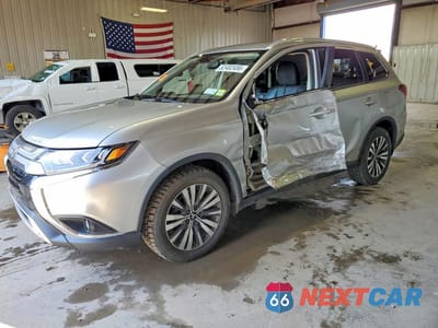 2019 MITSUBISHI OUTLANDER SE JA4AZ3A32KZ003995 - główne zdjęcie licytacji z USA - miniatura
