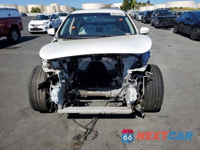 Piąte zdjęcie samochodu w środku: 2015 INFINITI Q40 BASE VIN:JN1CV6AP5FM501225 - miniatura