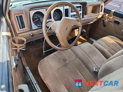 Zdjęcie 8 z 12 samochodu: 1988 FORD BRONCO II VIN:1FMCU14T1JUB89081 - miniatura