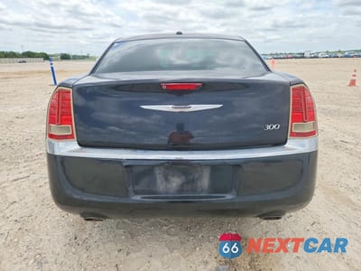Zdjęcie 6 z 12 samochodu: 2014 CHRYSLER 300 VIN:2C3CCAAG3EH327554 - miniatura