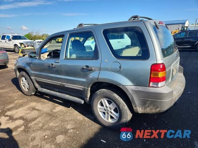 Drugie zdjęcie samochodu z przodu: 2005 FORD ESCAPE XLS VIN:1FMYU02Z35KC28178 - miniatura