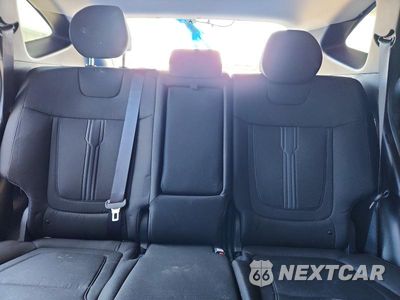 Zdjęcie 10 z 14 samochodu: 2026 HYUNDAI TUCSON SEL VIN:5NMJB3DE6TH662711 - miniatura