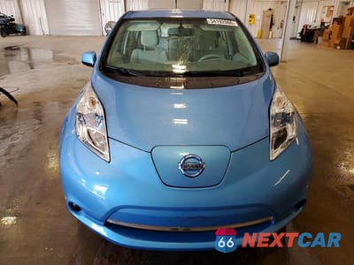 Piąte zdjęcie samochodu w środku: 2012 NISSAN LEAF SV VIN:JN1AZ0CP5CT026604 - miniatura