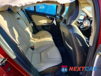 Zdjęcie 10 z 12 samochodu: 2012 VOLVO S60 T5 VIN:YV1622FS0C2030756 - miniatura