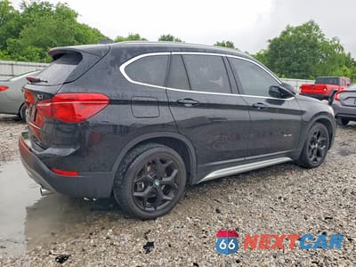 Trzecie zdjęcie samochodu z tyłu: 2018 BMW X1 SDRIVE28I VIN:WBXHU7C38J5H43098 - miniatura