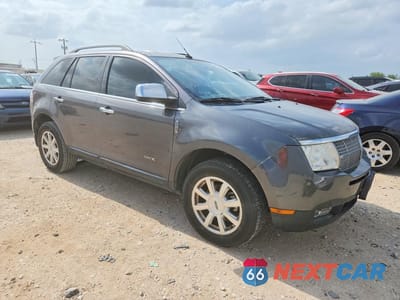 Czwarte zdjęcie samochodu z boku: 2010 LINCOLN MKX VIN:2LMDJ6JC3ABJ23530 - miniatura