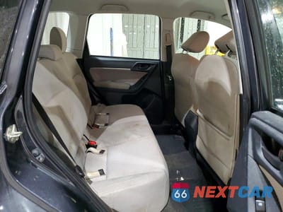 Zdjęcie 10 z 12 samochodu: 2018 SUBARU FORESTER 2.5I VIN:JF2SJAAC9JG602328 - miniatura