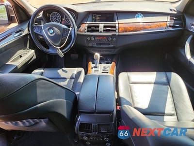 Zdjęcie 8 z 12 samochodu: 2013 BMW X5 XDRIVE35I VIN:5UXZV4C53D0B19952 - miniatura