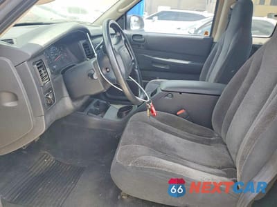 Zdjęcie 7 z 12 samochodu: 2002 DODGE DAKOTA BASE VIN:1B7GL12X02S718483 - miniatura