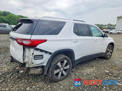 Trzecie zdjęcie samochodu z tyłu: 2018 CHEVROLET TRAVERSE LT VIN:1GNEVHKW5JJ120208 - miniatura