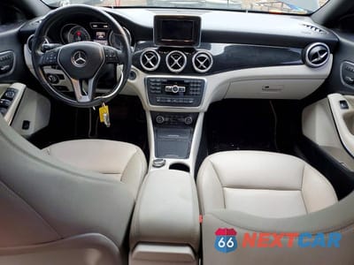 Zdjęcie 8 z 12 samochodu: 2014 MERCEDES-BENZ CLA 250 VIN:WDDSJ4EB5EN062808 - miniatura