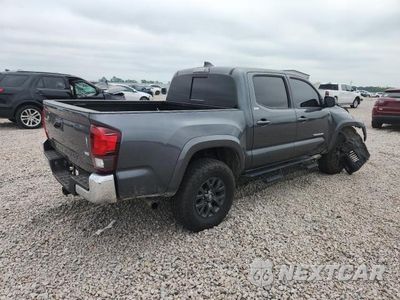 Trzecie zdjęcie samochodu z tyłu: 2023 TOYOTA TACOMA SR5 V6 VIN:3TMCZ5AN7PM610706 - miniatura