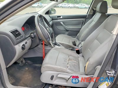 Zdjęcie 7 z 12 samochodu: 2008 VOLKSWAGEN JETTA SE VIN:3VWRM71K08M028892 - miniatura