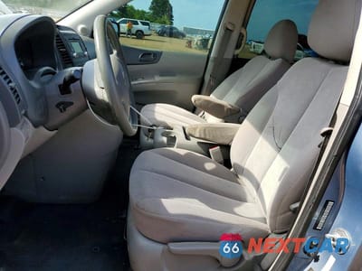 Zdjęcie 7 z 14 samochodu: 2010 KIA SEDONA LX VIN:KNDMG4C3XA6344945 - miniatura