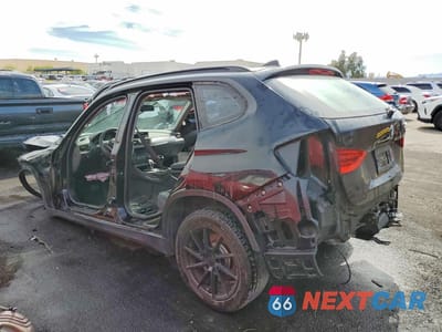 Drugie zdjęcie samochodu z przodu: 2015 BMW X1 SDRIVE28I VIN:WBAVM1C5XFVW58778 - miniatura