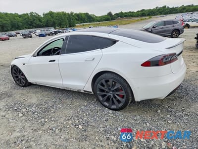 Drugie zdjęcie samochodu z przodu: 2020 TESLA MODEL S VIN:5YJSA1E48LF412339 - miniatura