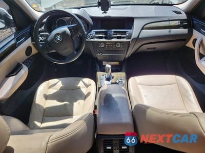 Zdjęcie 8 z 13 samochodu: 2014 BMW X3 XDRIVE28I VIN:5UXWX9C52E0D24514 - miniatura