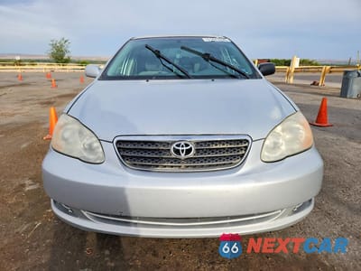 Piąte zdjęcie samochodu w środku: 2005 TOYOTA COROLLA LE VIN:1NXBR32E95Z423812 - miniatura