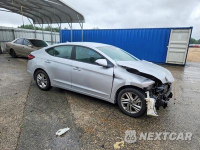 Czwarte zdjęcie samochodu z boku: 2019 HYUNDAI ELANTRA SEL VIN:KMHD84LF4KU858533 - miniatura