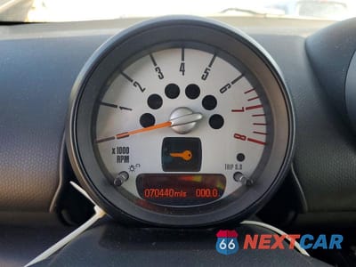 Zdjęcie 9 z 12 samochodu: 2012 MINI COOPER COUNTRYMAN VIN:WMWZB3C54CWM30199 - miniatura