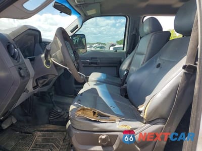 Zdjęcie 7 z 12 samochodu: 2015 FORD F350 SUPER DUTY VIN:1FT8W3BT8FEA18400 - miniatura