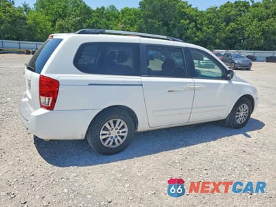 Trzecie zdjęcie samochodu z tyłu: 2011 KIA SEDONA LX VIN:KNDMG4C77B6385862 - miniatura