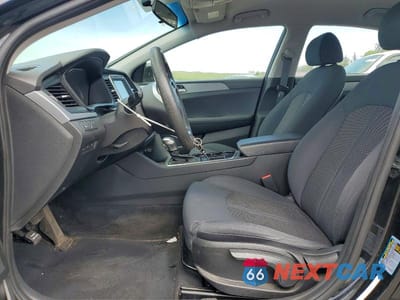 Zdjęcie 7 z 12 samochodu: 2018 HYUNDAI SONATA SE VIN:5NPE24AFXJH693660 - miniatura
