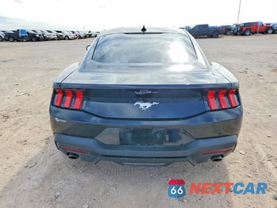 Zdjęcie 6 z 12 samochodu: 2024 FORD MUSTANG VIN:1FA6P8THXR5106676 - miniatura
