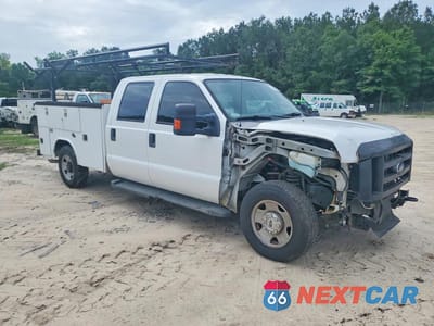 Czwarte zdjęcie samochodu z boku: 2010 FORD F250 SUPER DUTY VIN:1FTSW2A59AEB16864 - miniatura