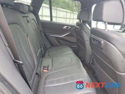 Zdjęcie 11 z 13 samochodu: 2021 BMW X5 M50I VIN:5UXJU4C01M9F71043 - miniatura