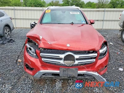 Piąte zdjęcie samochodu w środku: 2017 MERCEDES-BENZ GLC 300 4MATIC VIN:WDC0G4KB4HF166185 - miniatura