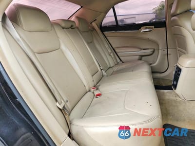 Zdjęcie 10 z 13 samochodu: 2014 CHRYSLER 300 VIN:2C3CCAAG2EH336942 - miniatura