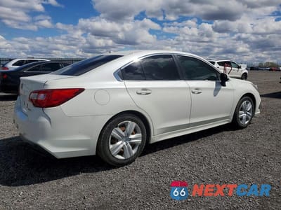 Trzecie zdjęcie samochodu z tyłu: 2019 SUBARU LEGACY 2.5I VIN:4S3BNDA69K3009771 - miniatura