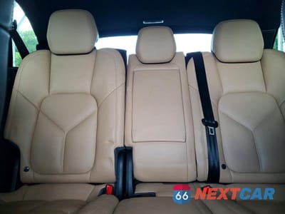 Zdjęcie 10 z 13 samochodu: 2016 PORSCHE CAYENNE VIN:WP1AA2A23GLA10638 - miniatura