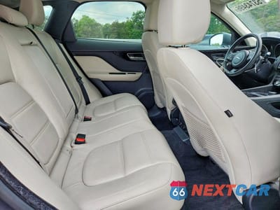 Zdjęcie 11 z 13 samochodu: 2017 JAGUAR F-PACE PRESTIGE VIN:SADCK2BN1HA099918 - miniatura