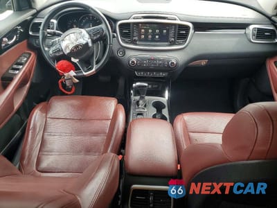 Zdjęcie 8 z 14 samochodu: 2017 KIA SORENTO SX V6 VIN:5XYPK4A5XHG319485 - miniatura