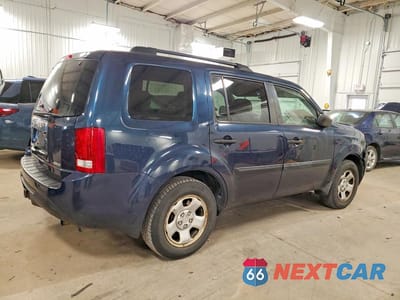 Trzecie zdjęcie samochodu z tyłu: 2012 HONDA PILOT LX VIN:5FNYF4H24CB039808 - miniatura