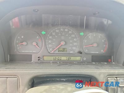 Zdjęcie 9 z 13 samochodu: 1998 VOLVO V70 VIN:YV1LW5548W2359737 - miniatura