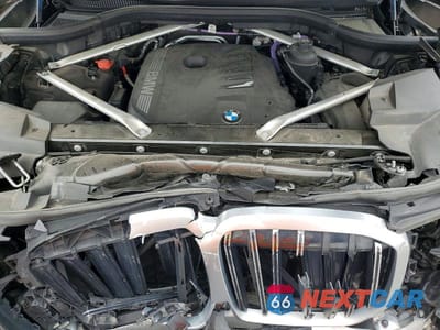 Zdjęcie 12 z 13 samochodu: 2025 BMW X7 XDRIVE40I VIN:5UX23EM09S9W78234 - miniatura