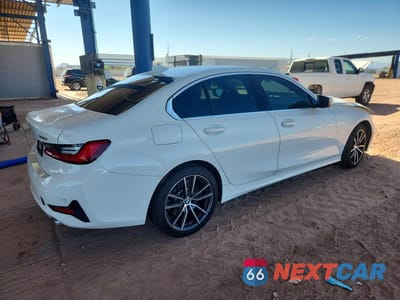 Trzecie zdjęcie samochodu z tyłu: 2021 BMW 330I VIN:3MW5R1J03M8C04655 - miniatura